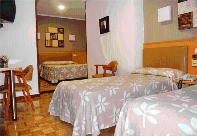 Hostal Arotza Tafalla Chambre photo